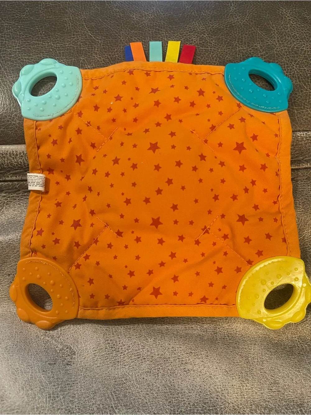 Nuby Multi-Color Lion Sensory Comfort Cloth
